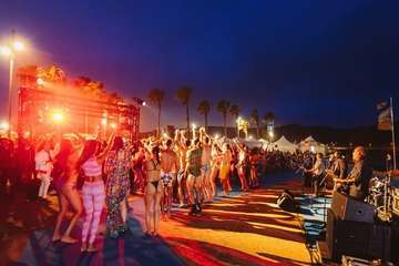 Arranca `Summerland, vive el veranoÂ´ con desfiles, expositores, gastronomía y mucha esencia playera/TA.